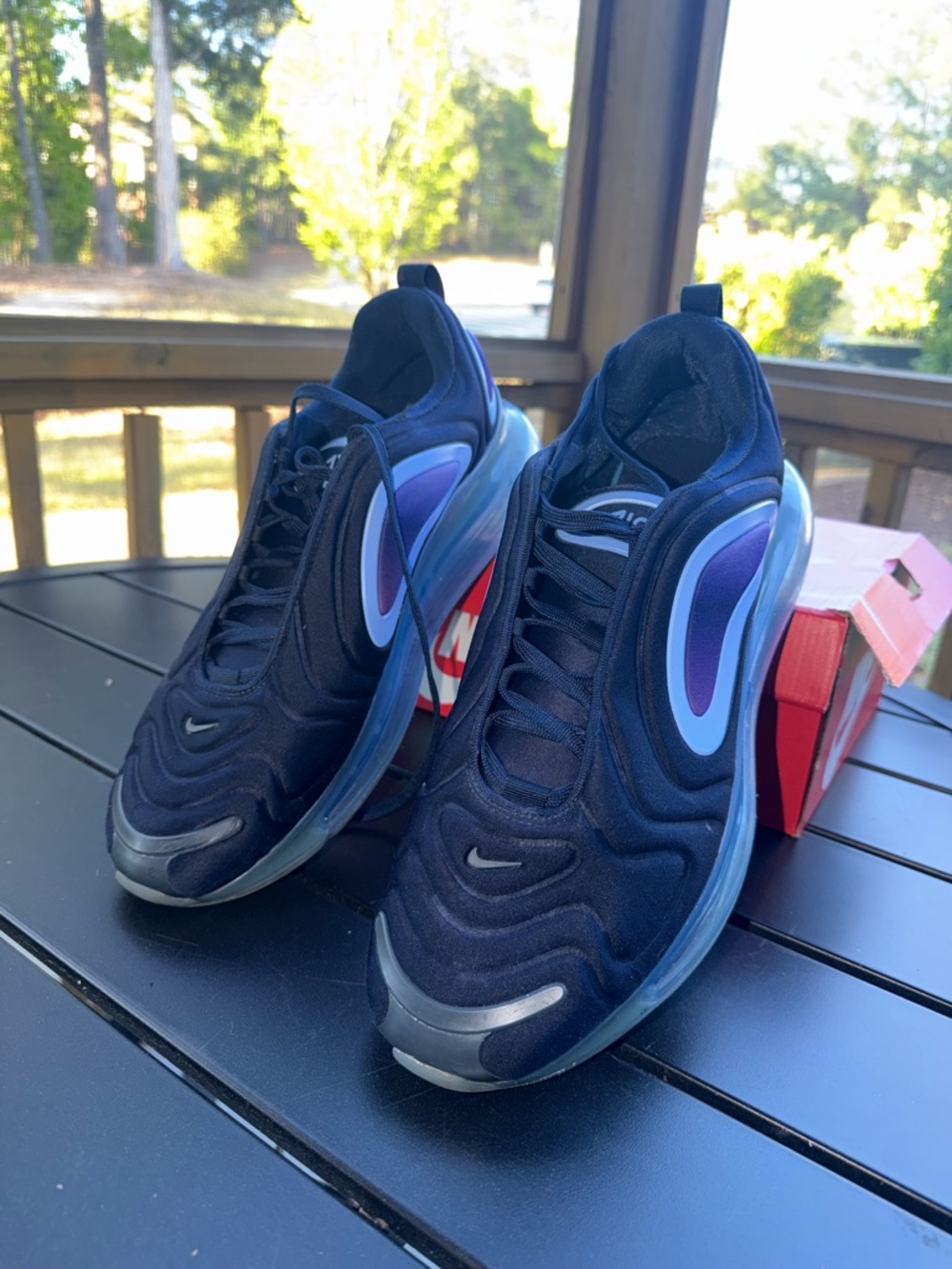 Nike Air Max 720 Mens Shoes Obsidian-Royal Pulse ao2924-402 in great condition
